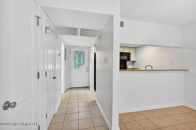 Discover coastal living at its finest with this charming 1 - photo 3