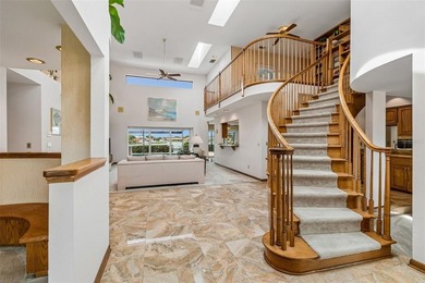 Wake up to panoramic waterfront views and enjoy the lifestyle - photo 45