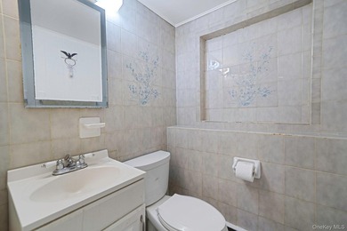 A Truly Unique Split Level 8 Room Home With Possible - photo 46