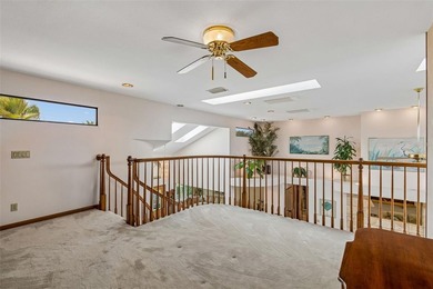 Wake up to panoramic waterfront views and enjoy the lifestyle - photo 48