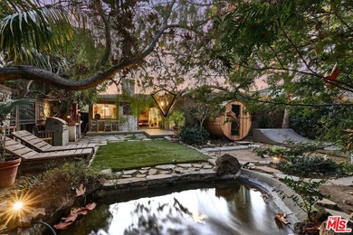 (private lake, pond, coastal) Home For Sale in Venice California