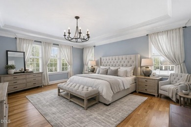 Golf course views, true one-level living, an all-brick custom - photo 4