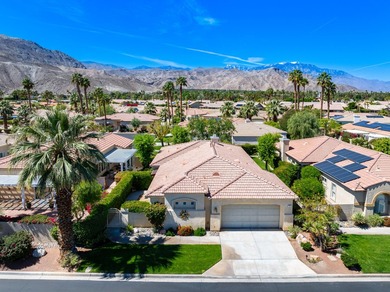 This beautiful three bedroom home (one bedroom converted to a - photo 3