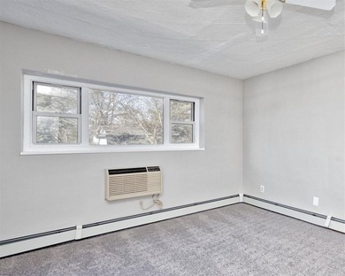 Beautifully updated co-op style apartment with fantastic - photo 11