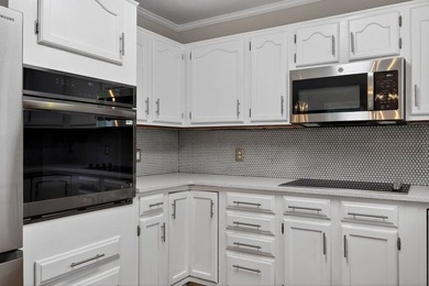 Privacy, peace and modern updates- all just minutes from Hwy 111 - photo 11