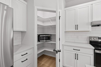 Motivated Seller! Hurry! Move in Ready. Gorgeous Swan Creek - photo 12