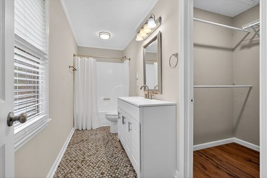 Privacy, peace and modern updates- all just minutes from Hwy 111 - photo 16