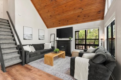 Lakeside Serenity at Lake Cypress Springs!

Discover your - photo 17
