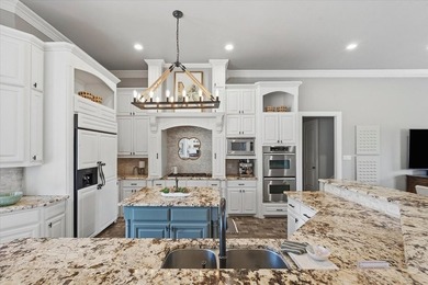 Offering the ultimate in private country living under wide-open - photo 18