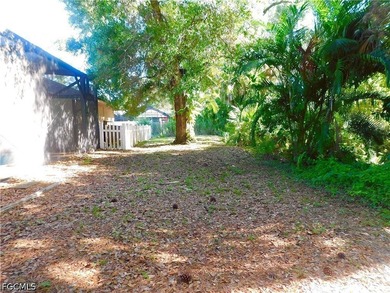 Imagine sitting by the pool of your 3-bedroom home, enjoying the - photo 19