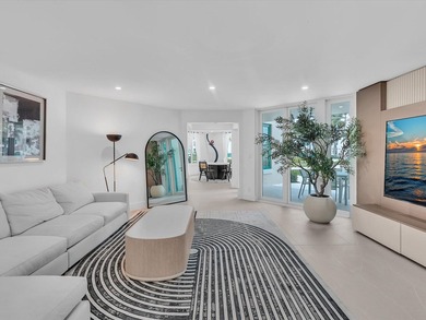 Welcome to luxury waterfront living in downtown Boca. This - photo 1
