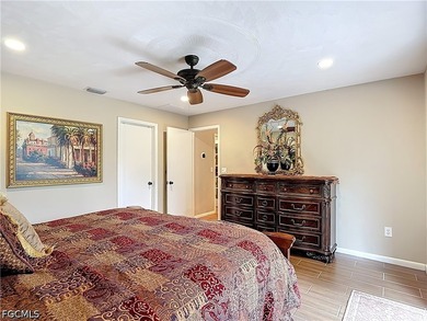 Discover your dream retreat in the heart of SW Cape Coral! This - photo 32