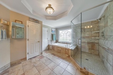 Welcome to exceptional golf course living in sought-after - photo 33