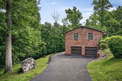 Privacy, peace and modern updates- all just minutes from Hwy 111 - photo 33
