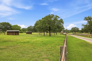 Offering the ultimate in private country living under wide-open - photo 38