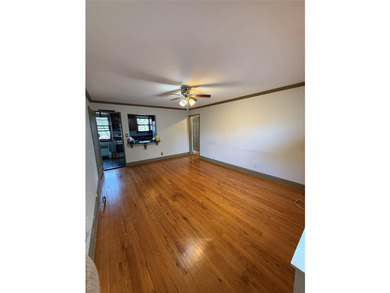 Second floor 2 bedroom with one 1 bath. Features a spacious - photo 7