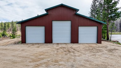 Located in Susanville, this 3-bedroom, 2-bath home offers 2,088 - photo 8