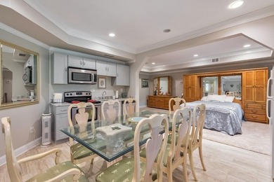 Welcome to exceptional golf course living in sought-after - photo 50