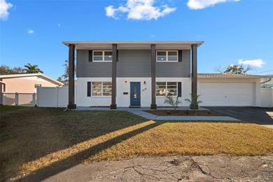 (private lake, pond, coastal) Home For Sale in St. Petersburg Florida