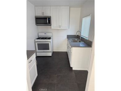Great turnkey investment opportunity in a high-demand Long Beach - photo 3