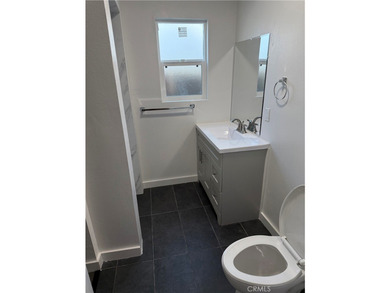 Great turnkey investment opportunity in a high-demand Long Beach - photo 6