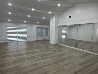 BUY THIS SPACIOUS, BEAUTIFULLY RENOVATED POOL HOME IN THE - photo 7