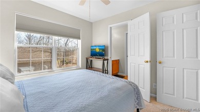 Hard-to-find end-unit townhome in the heart of Lake Ozark with - photo 19