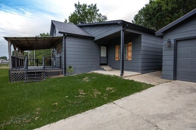 Escape the hustle and enjoy the peaceful charm of country living - photo 22