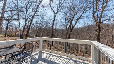Hard-to-find end-unit townhome in the heart of Lake Ozark with - photo 23