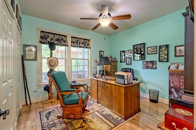 Welcome home to this stunning 4 bedroom, 3.5 bath family retreat - photo 27