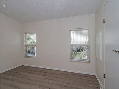Well-maintained 2BR/2BA home with 1,466 sq ft under air - photo 27