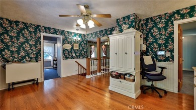 **Victorian Elegance Among the Treetops!** This large custom - photo 29