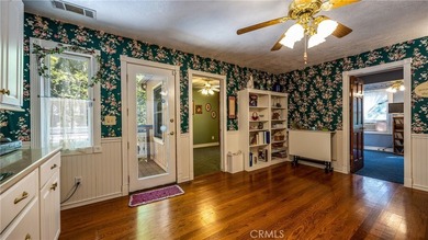 **Victorian Elegance Among the Treetops!** This large custom - photo 30