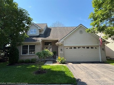 Welcome to this fabulous detached ranch condo in highly - photo 1