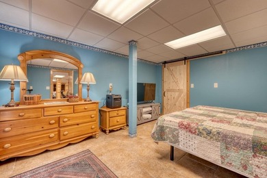 Welcome home to this stunning 4 bedroom, 3.5 bath family retreat - photo 48