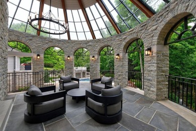 Presenting one of Central Ohio's most exquisite and breathtaking - photo 49