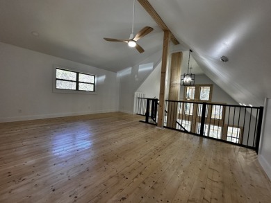 CUSTOM PRIVATE ONE OF A KIND NEW CONSTRUCTION W/ POSSIBLE DOCK - photo 11
