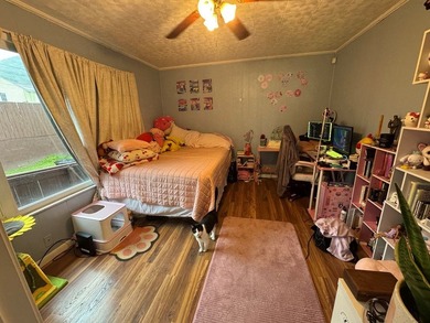 Welcome to this well maintained, four bedroom, two full bath - photo 13
