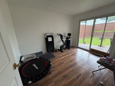 Welcome to this well maintained, four bedroom, two full bath - photo 15