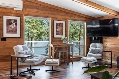Over 200 feet of Hayden Lake frontage on the coveted close side - photo 33