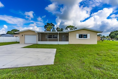 St. Lucie River Home For Sale in Port Saint Lucie Florida