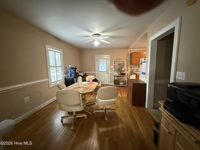 REDUCED $50,000 Great opportunity to develop this progressive - photo 4
