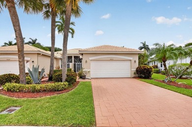Welcome to effortless Florida living in sought-after - photo 2