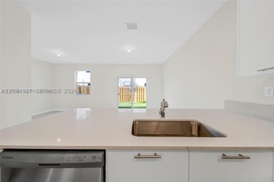 Exceptional investment opportunity! Built in 2023, this like-new - photo 12