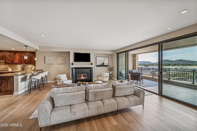PANORAMIC SCOTTSDALE VIEWS!- 10th floor residence with two