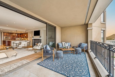 PANORAMIC SCOTTSDALE VIEWS!- 10th floor residence with two