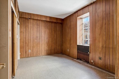 A rare opportunity to acquire a fully vacant mixed-use building - photo 18
