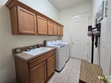 BRING US AN OFFER! MOTIVATED SELLER! Seller will provide $4000 - photo 22