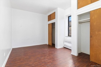 A rare opportunity to acquire a fully vacant mixed-use building - photo 30