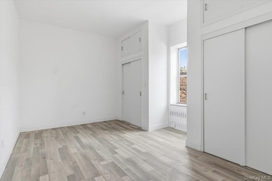 A rare opportunity to acquire a fully vacant mixed-use building - photo 37
